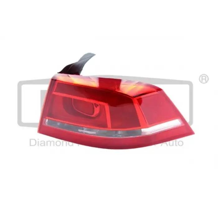 3AE945096F Stop Lambası SAĞ - Passat 2010-2014