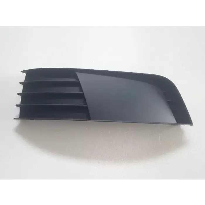 5E0807367 Tampon Izgarası SOL - Octavıa 2013-2017