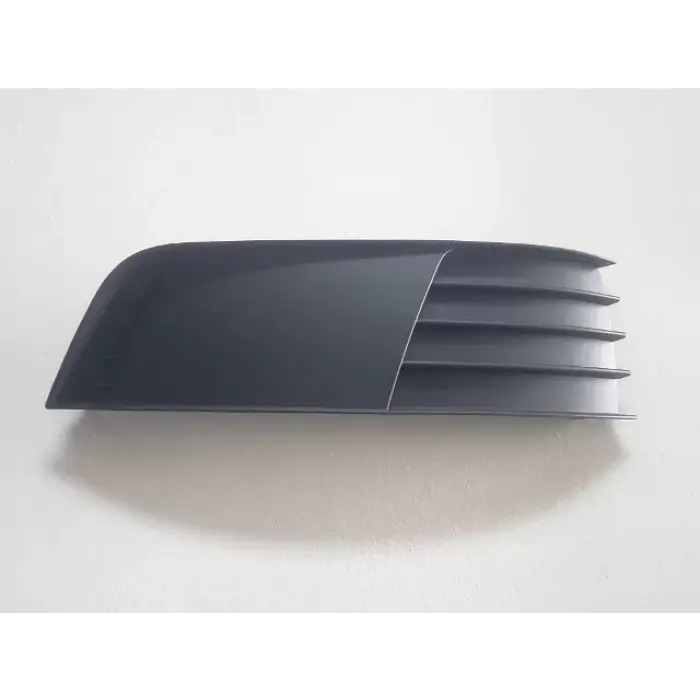 5E0807368 Tampon Izgarası SAĞ - Octavıa 2013-2017