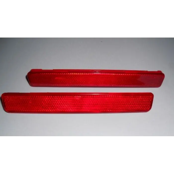 7E0945106 Tampon Reflektörü Arka SAĞ - Transporter T5 2004-2011