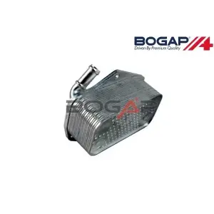 07K117021C Yağ Soğutucu - Jetta-Passat-Beetle-2.5 Lt.-Tfsı-Btk-Cbta-Cbua-Ccca