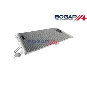 7L0820411E RADYATÖR KLİ̇MA - TOUAREG-AQ7-CAYENNE