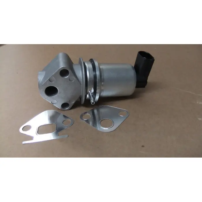 03D131503D Gaz Kelebek Egr Fabia Polo 1.2 Azq-Bme 00-08