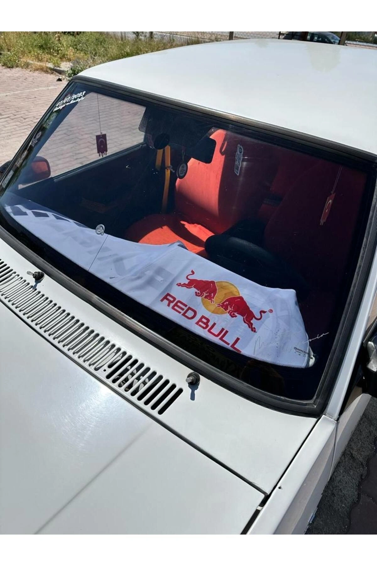 Redbull Göğüs Örtüsü