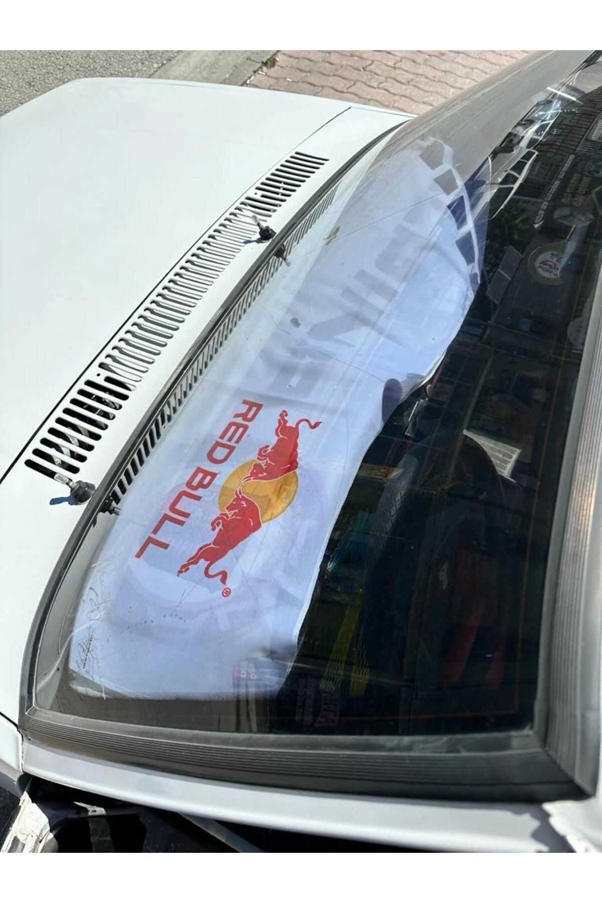 Redbull Göğüs Örtüsü