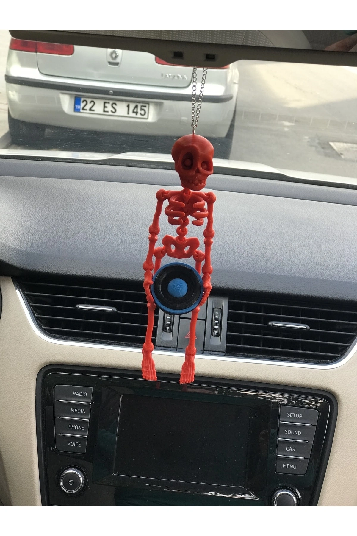 18 Cm Subwoofer Tutan Iskelet Ayna Süsü (İskelet: Kırmızı Subwoofer :Mavi )
