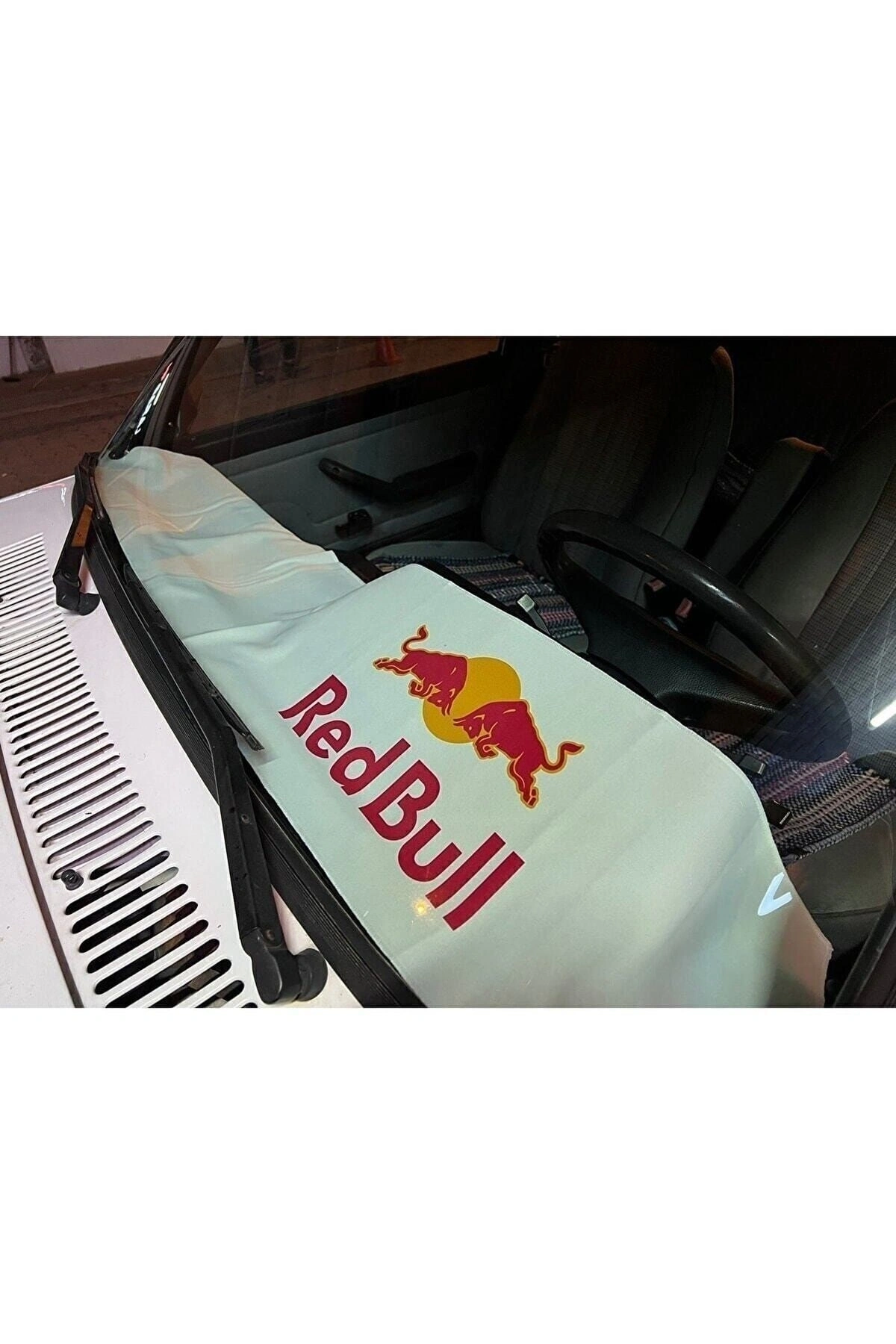 Redbull Torpido Havlusu Beyaz 1.kalite Baskı - Göğüs Halısı Redbull Torpido Havlusu