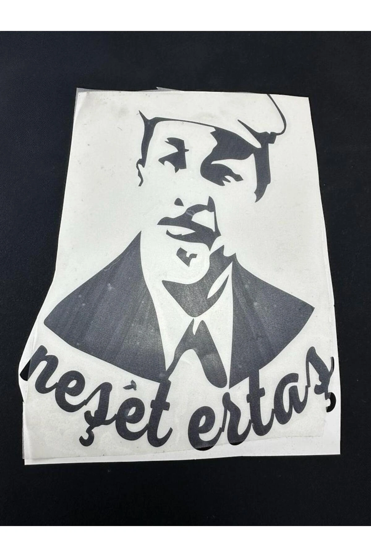 Neşet Ertaş Etiket