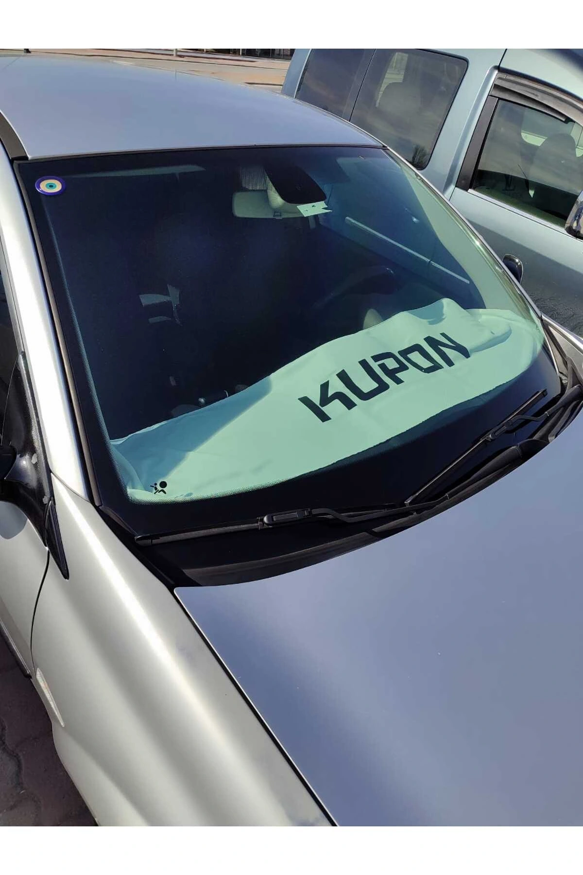 Kupon Baskılı Oto Göğüs Örtüsü Beyaz