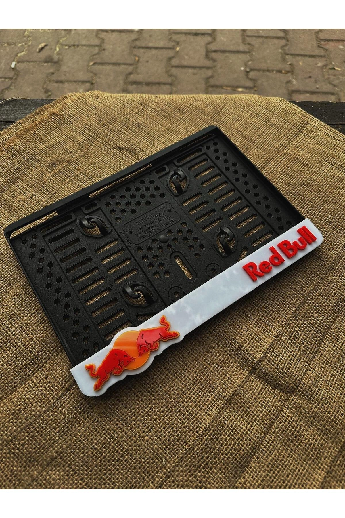 3D REDBULL Takmatik Motor Plakalık 24x15,5 Pleksi