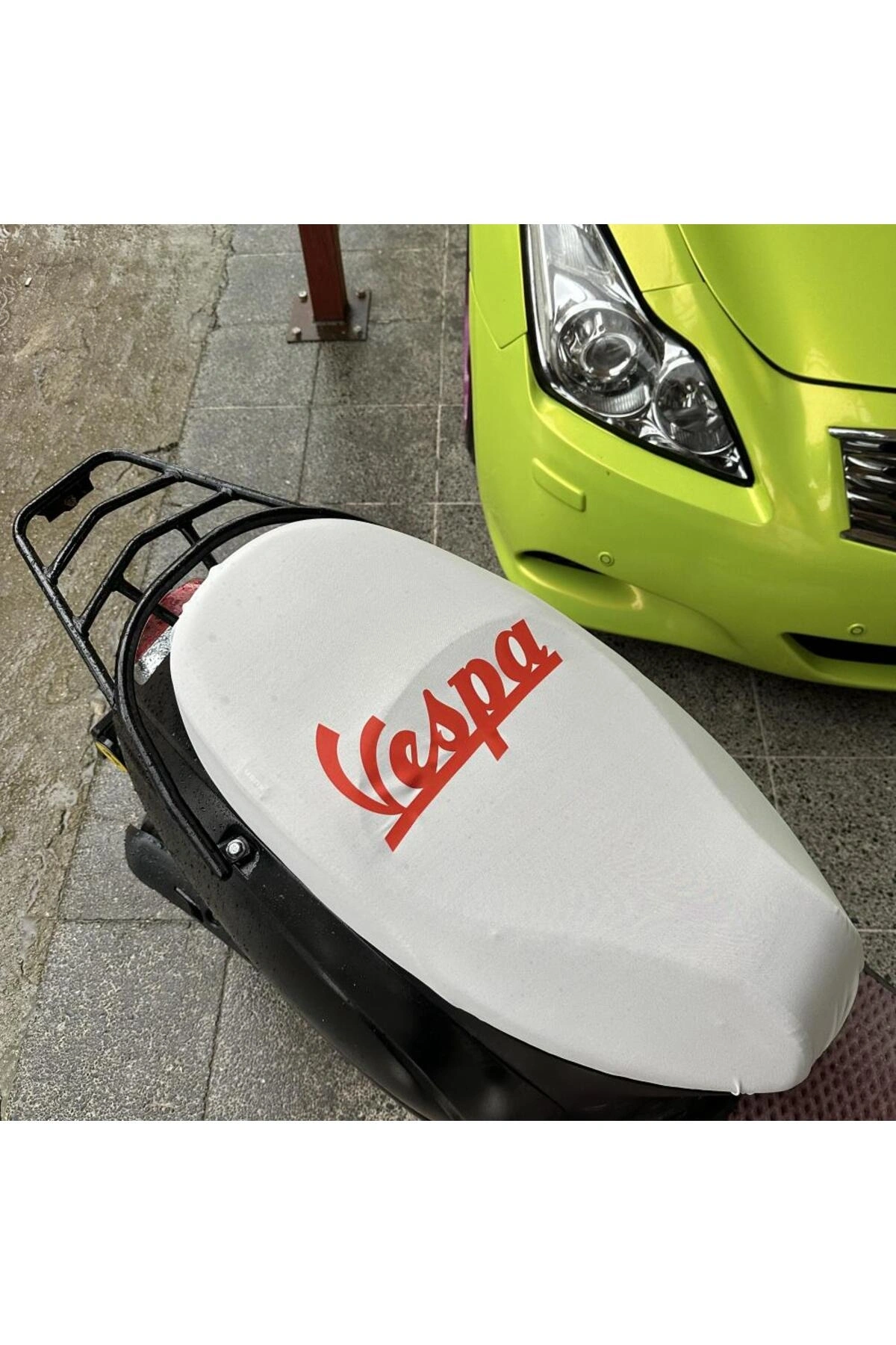 VESPA BEYAZ DESENLİ PENYE MOTOSİKLET KILIFI -MOTOR UYUMLU