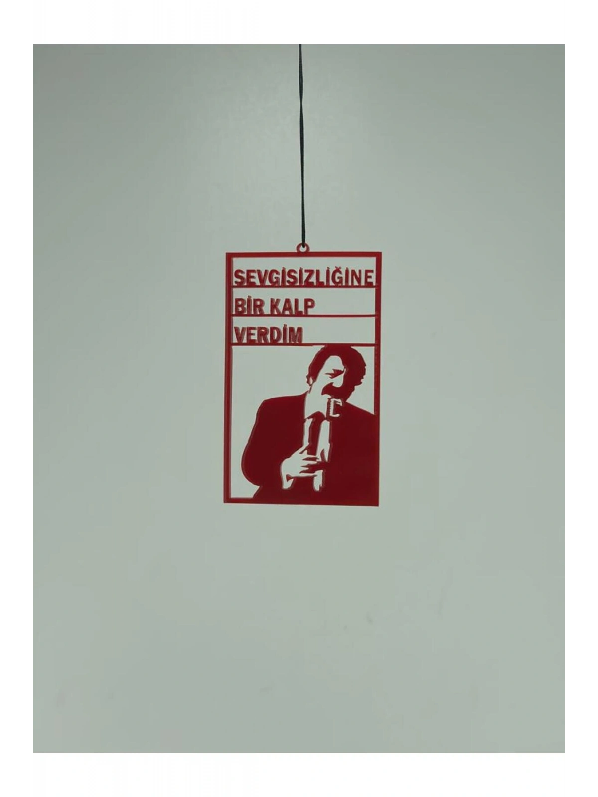 Müslüm Dikiz Ayna Süsü ’Sevgisizliğine Bir Kalp Verdim’ Kırmızı Pleksi