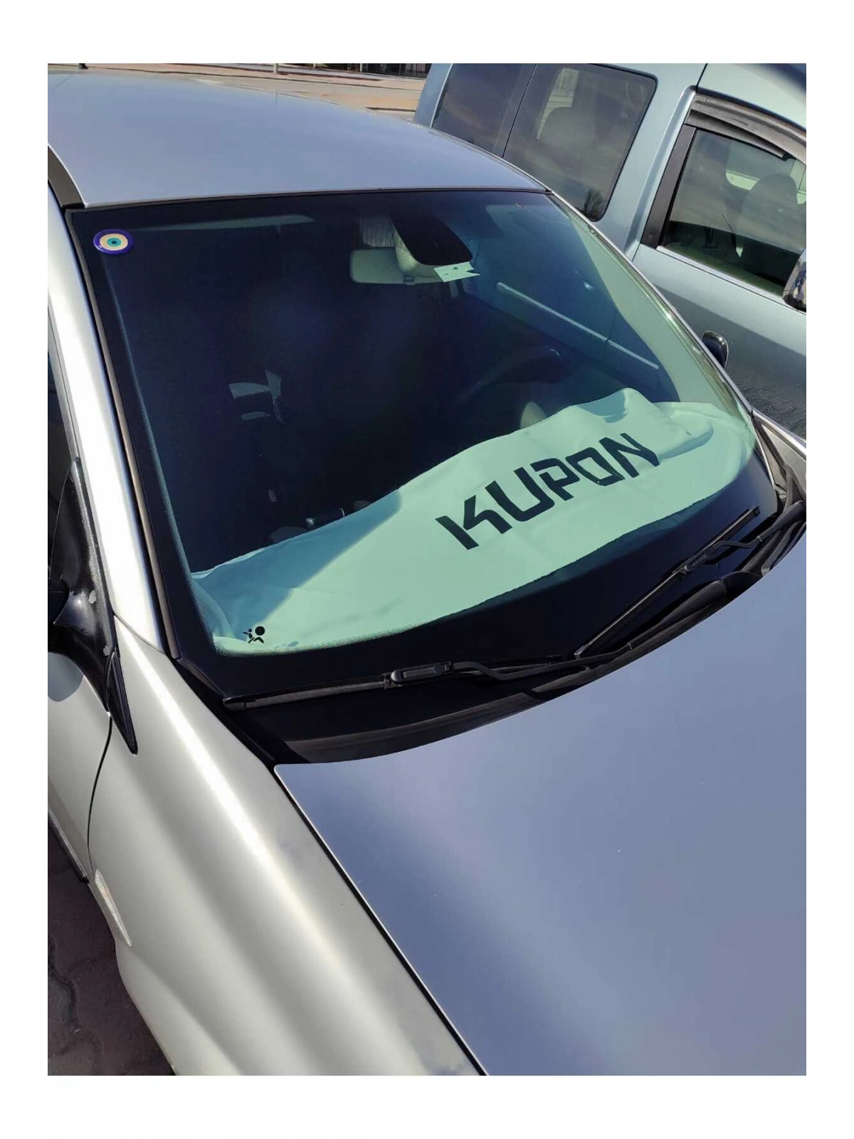 Kupon Baskılı Oto Göğüs Örtüsü Beyaz