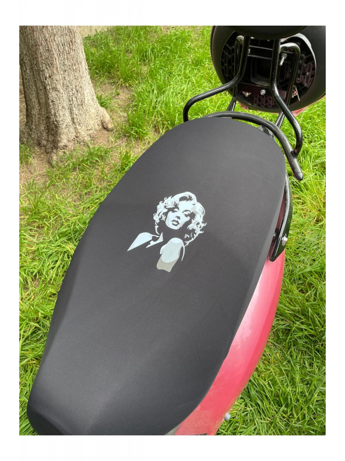 MARYLIN MONROE DESENLİ SİYAH motorsiklet koltuk sele kılıfı
