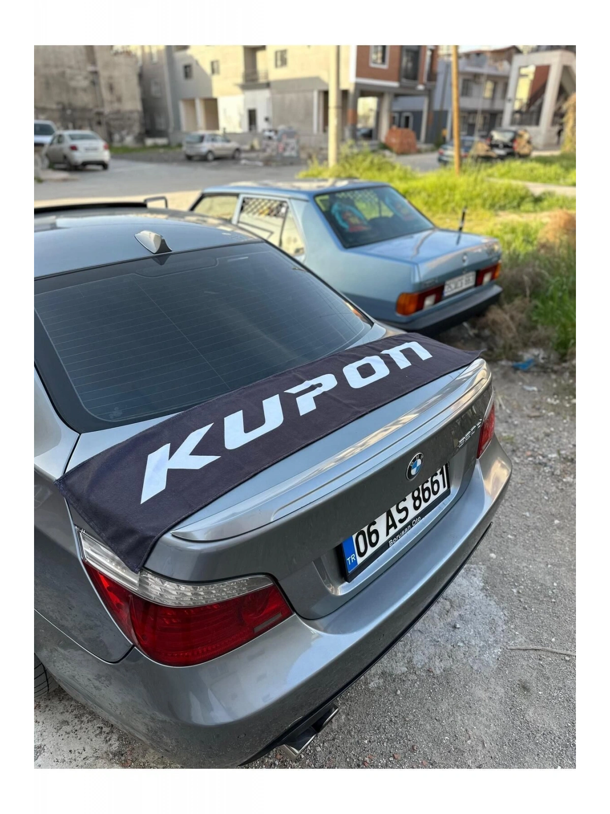 KUPON TORPİDO HAVLU ÜNİVERSAL ARAÇ GÖĞÜSLÜK HAVLUSU