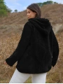Kadın Büyük Beden Uzun Kollu Cepli Kapüşonlu Fermuarlı Peluş Hırka Ceket