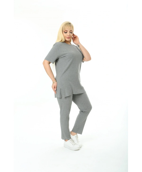 Kadın Kısa Kollu Beli Lastikli Yırtmaçlı Rahat Kalıp Ikili Kaşkorse Takım