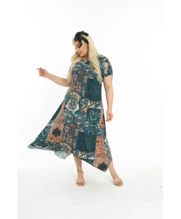 Kadın Büyük Beden Siyah Desenli Kısa Kollu Elbise