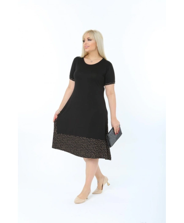 Kadın Siyah Büyük Beden Eteği Puantiyeli Kısa Kol Elbise