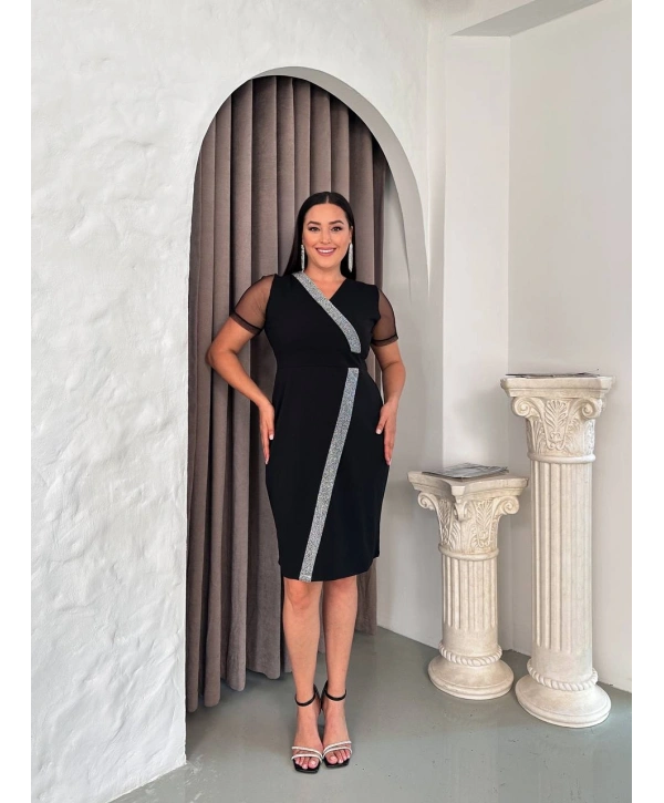 Büyük Beden Kruvaze Yaka Sim Detaylı Kısa Kol Tüllü Midi Boy Abiye Elbise