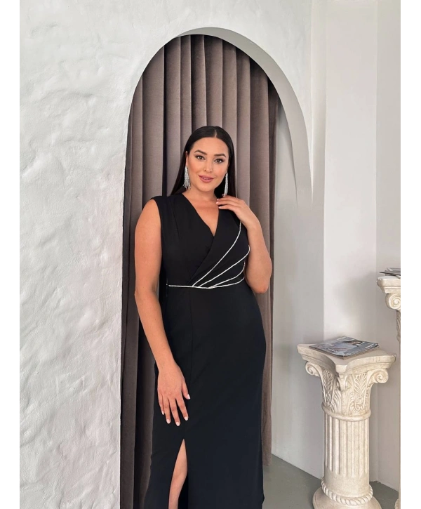 Kadın Büyük Beden Taş Detaylı Yırtmaçlı Kolsuz Abiye Elbise