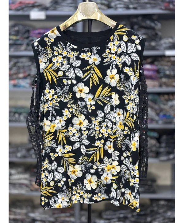 Büyük Beden Çiçek Desenli Bluz