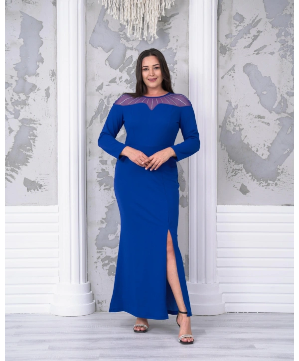 Büyük Beden Yaka Tül Detaylı Yırtmaçlı Uzun Kol Tam Boy Abiye Elbise