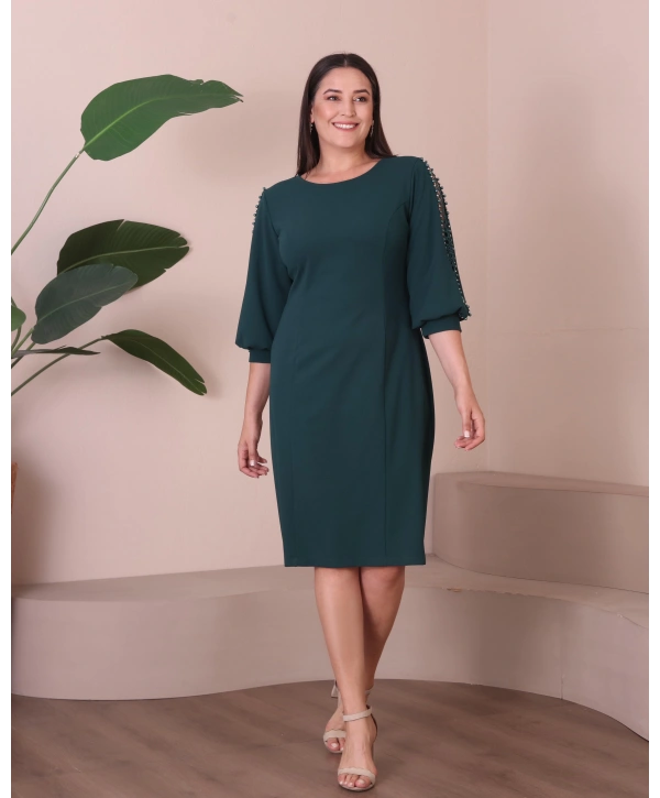 Büyük Beden Yuvarlak Yaka Kol Detaylı Midi Boy Abiye Elbise