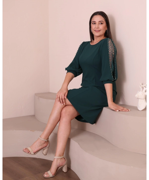 Büyük Beden Yuvarlak Yaka Kol Detaylı Midi Boy Abiye Elbise