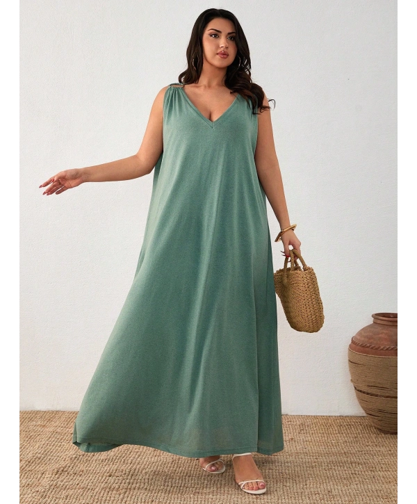 Kadın Büyük Beden Askılı Halka Detaylı Maxi Elbise