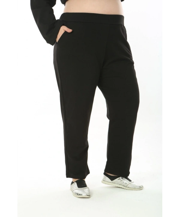 Kadın Büyük Beden Düz Siyah İkiiplik Cepli Uzun Kol Eşofman Takımı