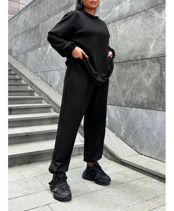 Kadın Büyük Beden Düz Siyah İkiiplik Cepli Uzun Kol Eşofman Takımı