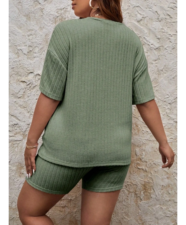 Kadın Büyük Beden Kısa Kollu Şortlu Bisiklet Yaka Ev Giyim Pijama Takım