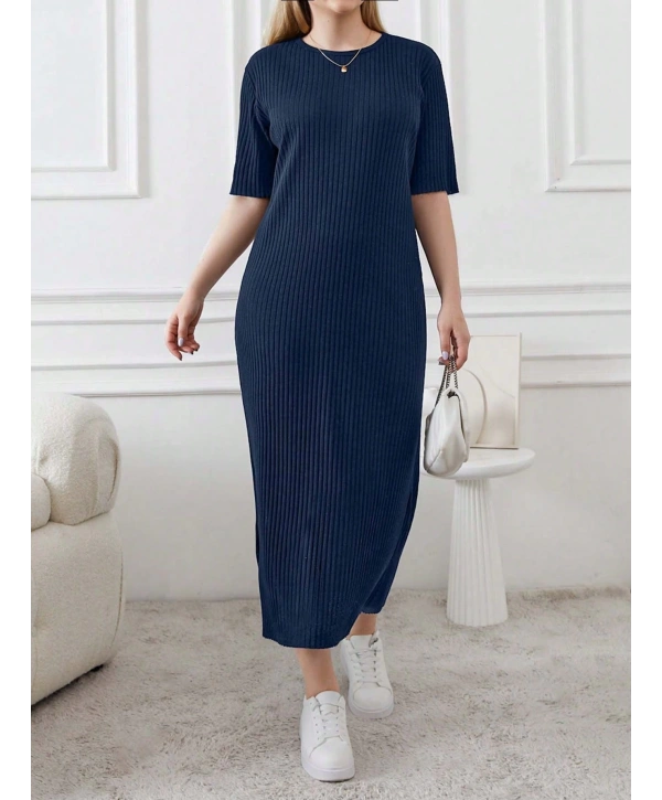 Kadın Büyük Beden Kısa Kollu Yırtmaç Detaylı Kaşkorse Elbise