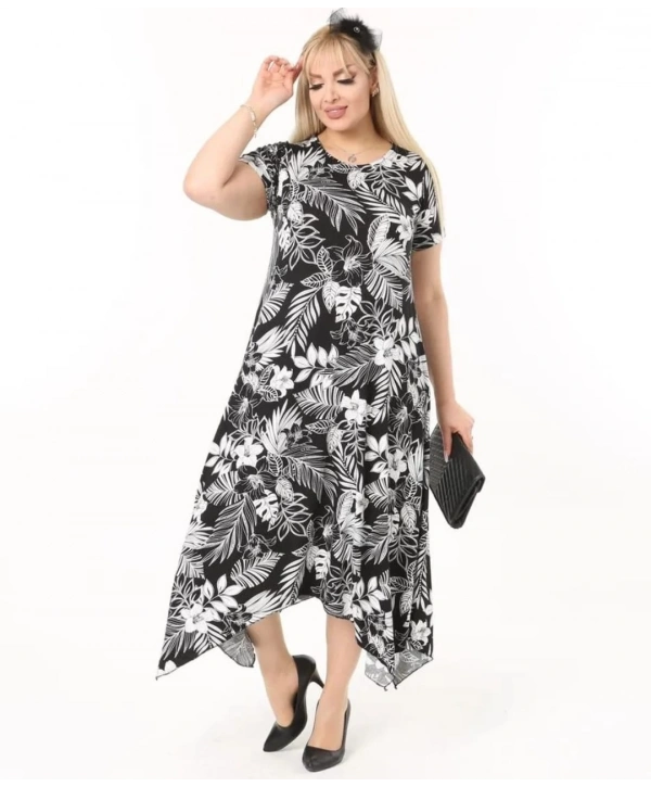 Kadın Büyük Beden Siyah Desenli Kısa Kollu Elbise