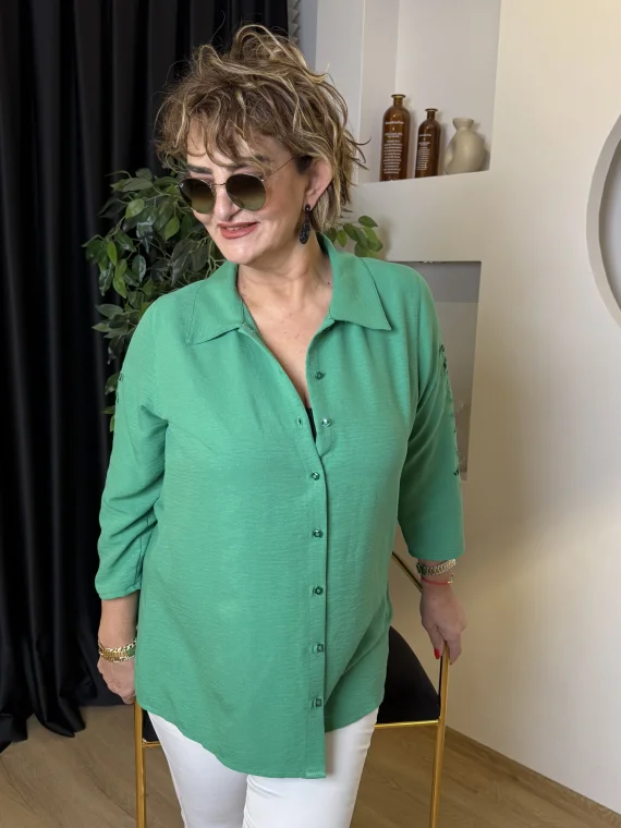 Yeşil Nakışlı Gömlek 26-1195