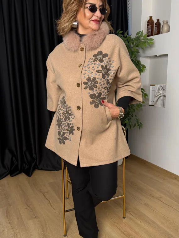 Bej Kürklü Desenli Ceket 919