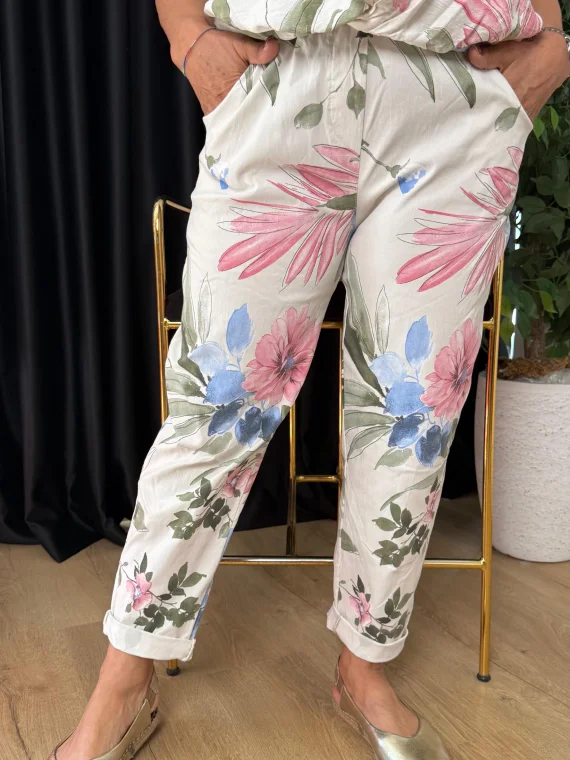 Bej Yapraklı Çiçek Desen Gabardin Pantolon 8600