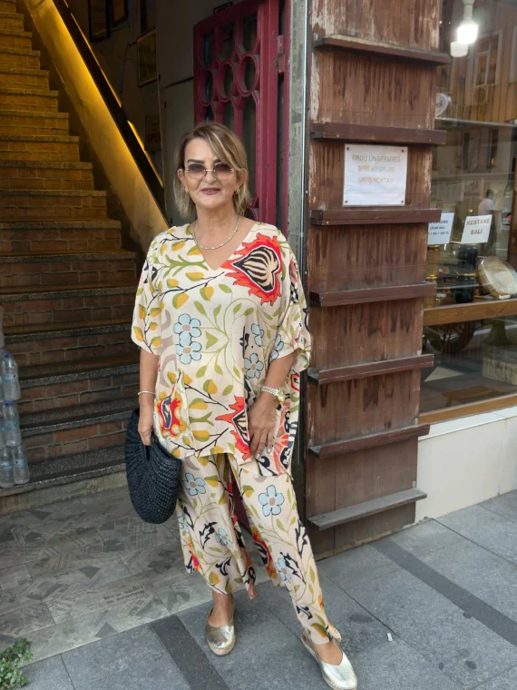 Desenli Takım BY082