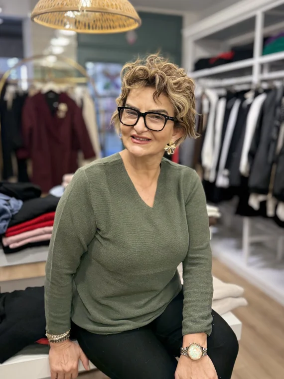 Haki V Yaka Kazak K-819