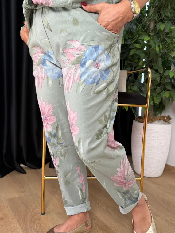 Haki Yapraklı Çiçek Desen Gabardin Pantolon 8600