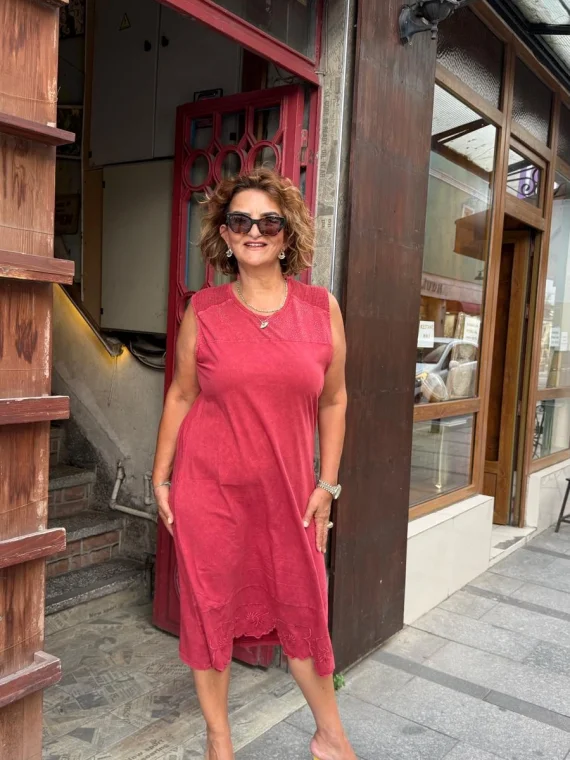 Kırmızı Taşlı Sıfır Kol Penye Elbise 408