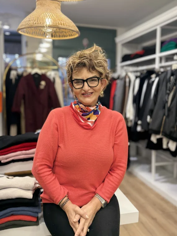 Mercan V Yaka Kazak K-819