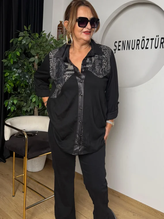 Siyah Asimetrik Kesim Örme Gömlek 10598