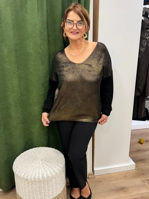 Siyah Desenli Bluz 25İTD8513