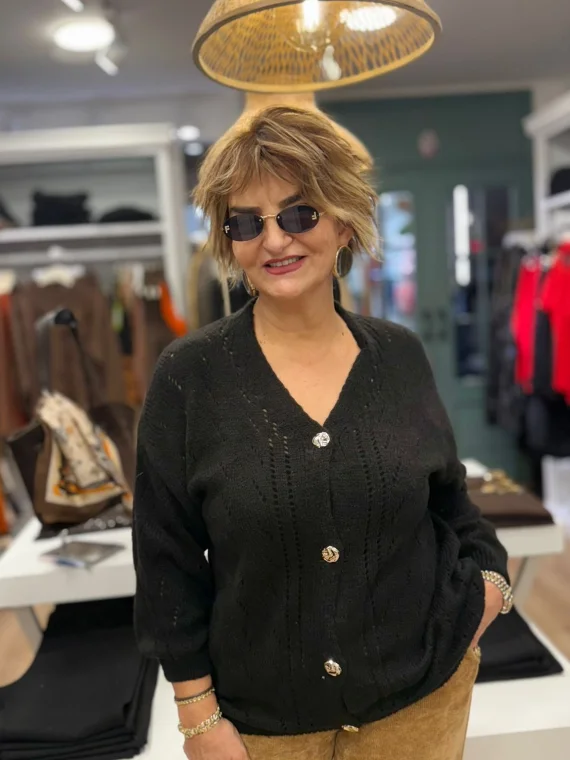 Siyah Düğmeli Örme Hırka Y2298