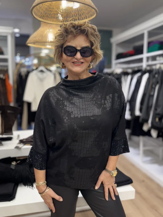 Siyah Kolu Taşlı Bluz 000322