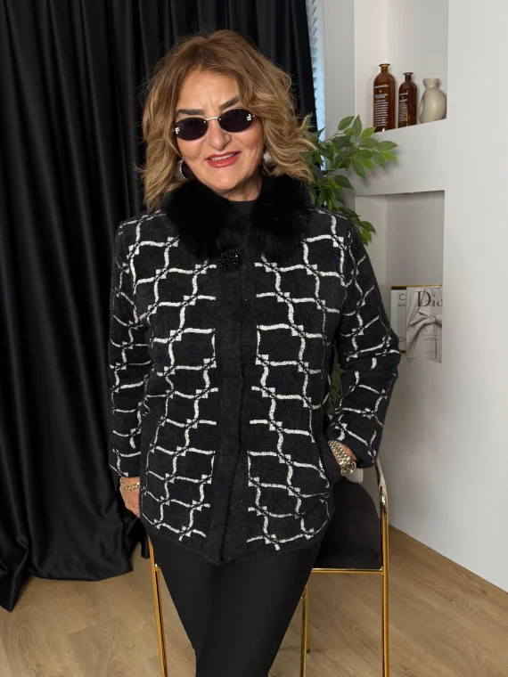 Siyah Kürklü Mont 1024