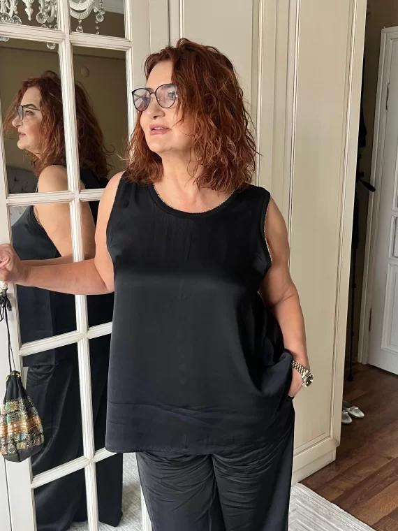 Siyah Saten Kalın Askılı Bluz 50107