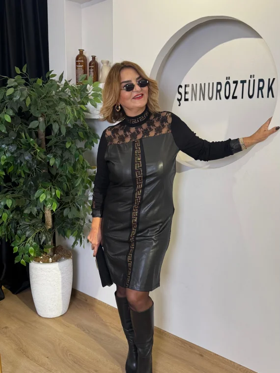 Siyah Taş Desenli Elbise 8598